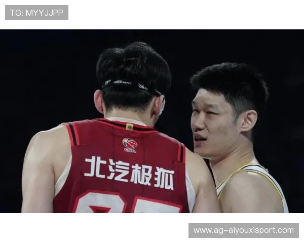 广厦男篮胡金秋内线表现亮眼，带领球队战胜北京