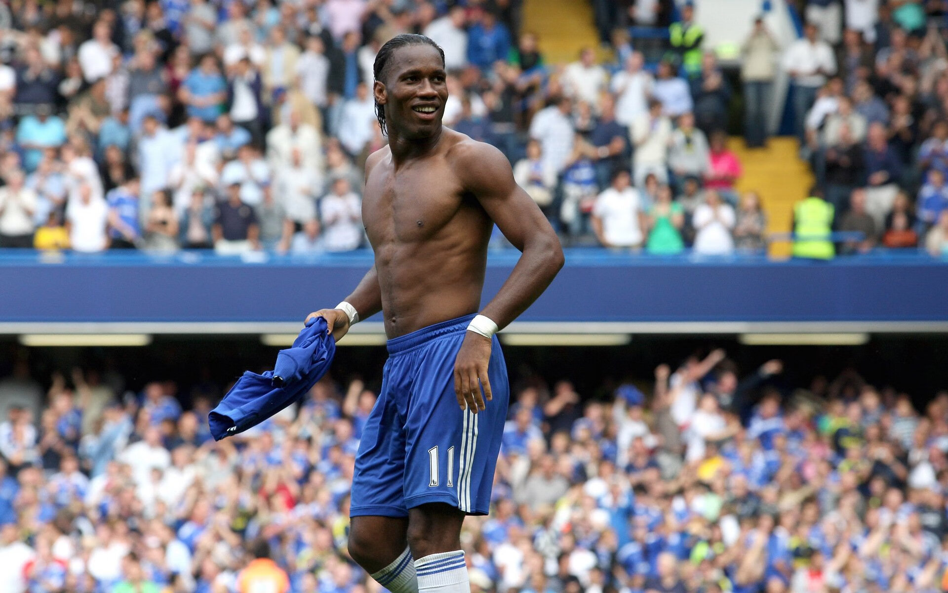 穆里尼奥与球迷互动化解误会，穆里尼奥踢球经历